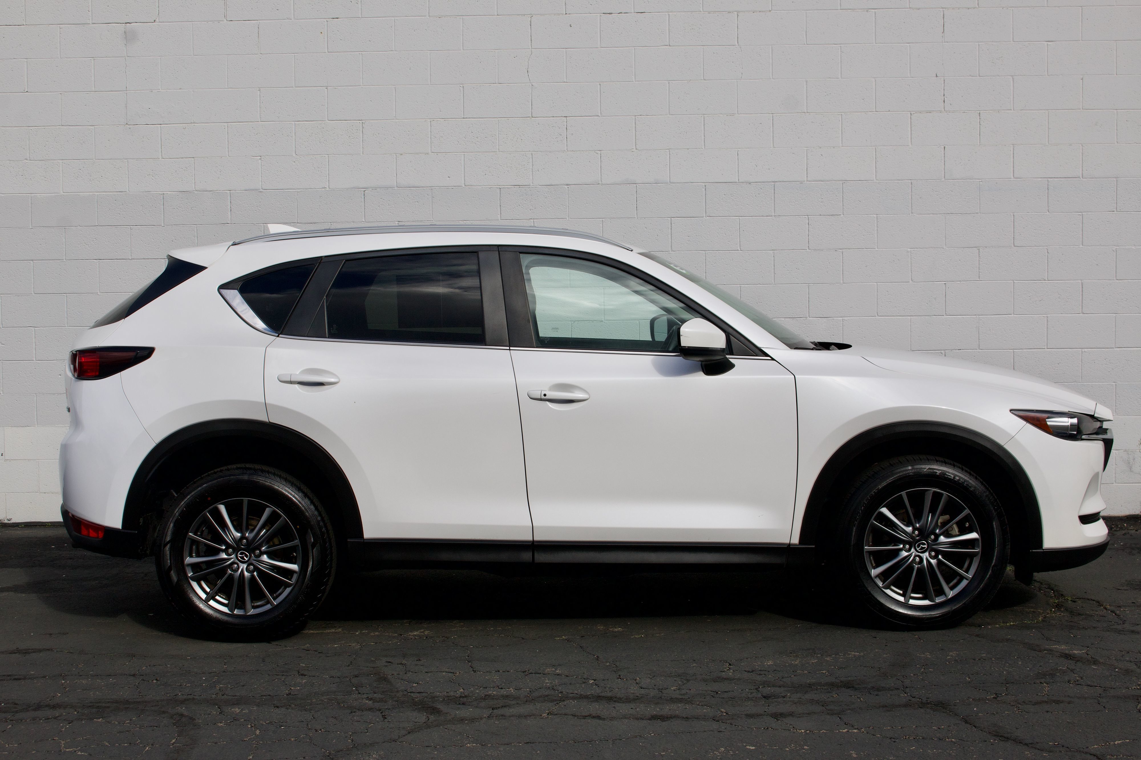 Photo 15 of this Mazda CX-5