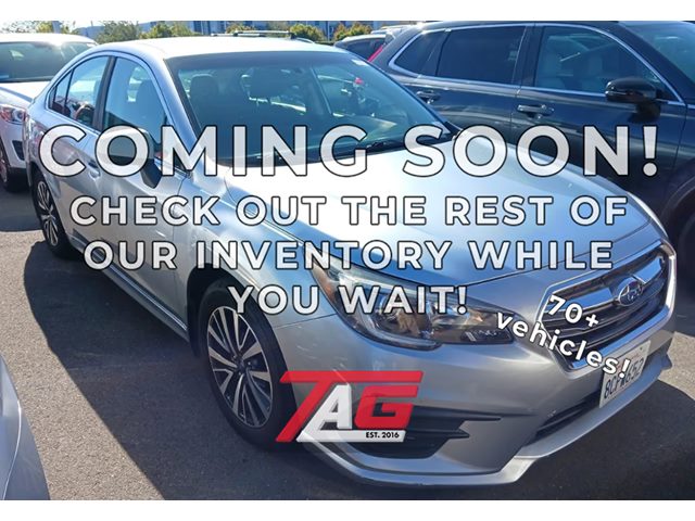 Ice Silver Metallic 2018 Subaru Legacy Sedan All-Wheel Drive Automatic