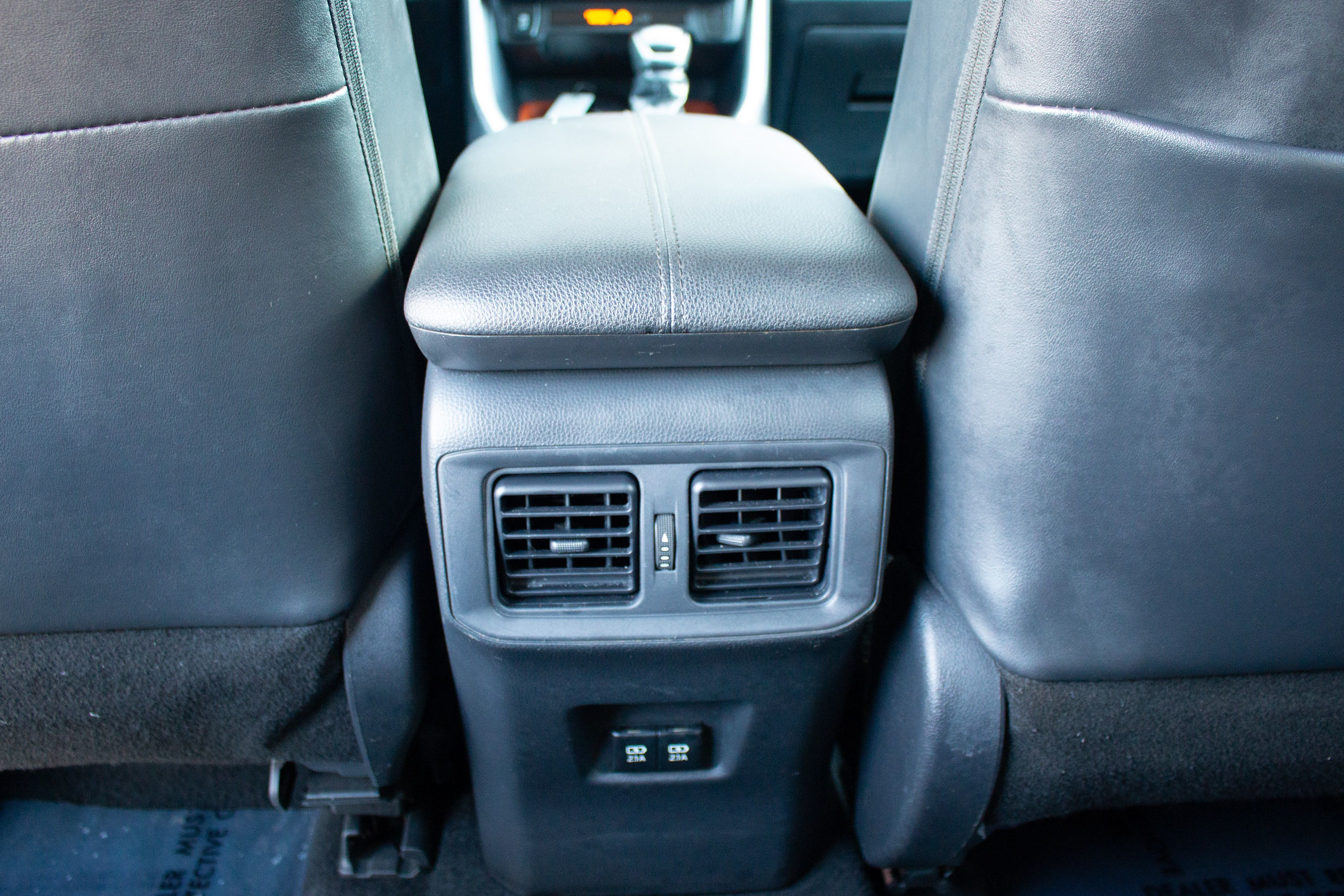 Toyota RAV4 photo 33