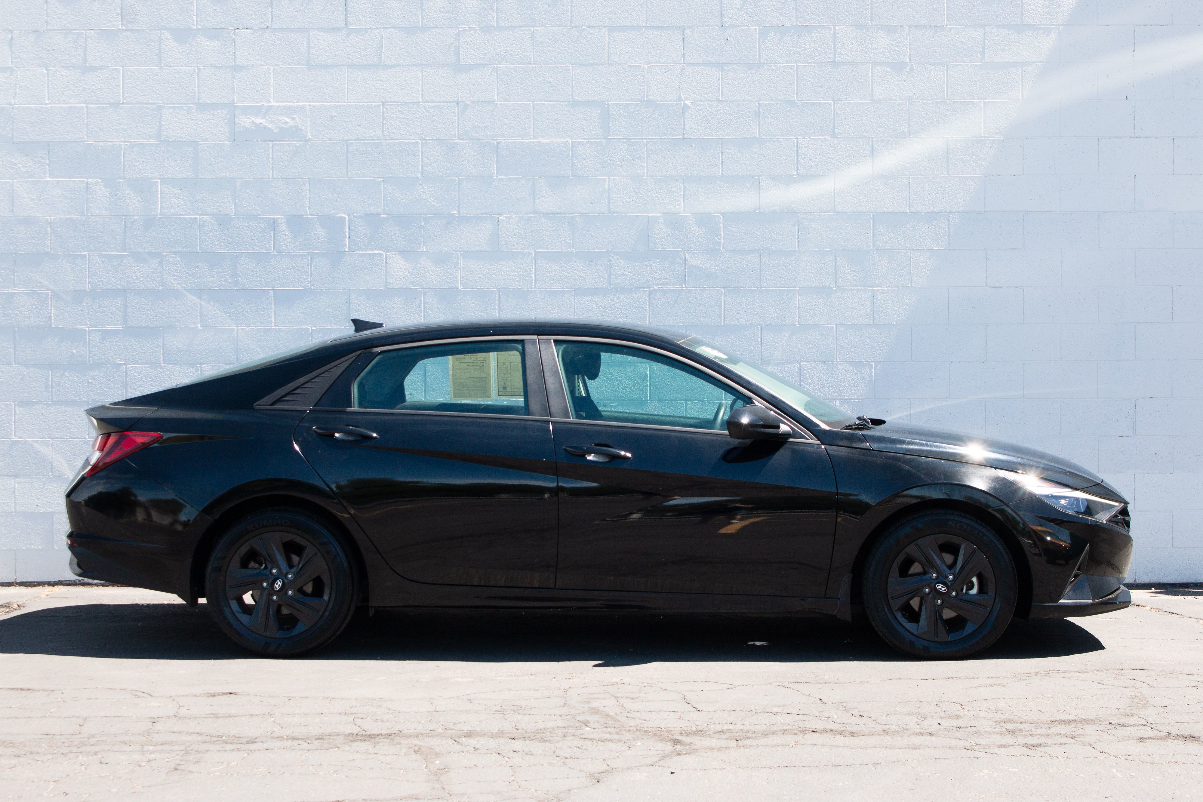 2021 Hyundai Elantra SEL - Photo 15