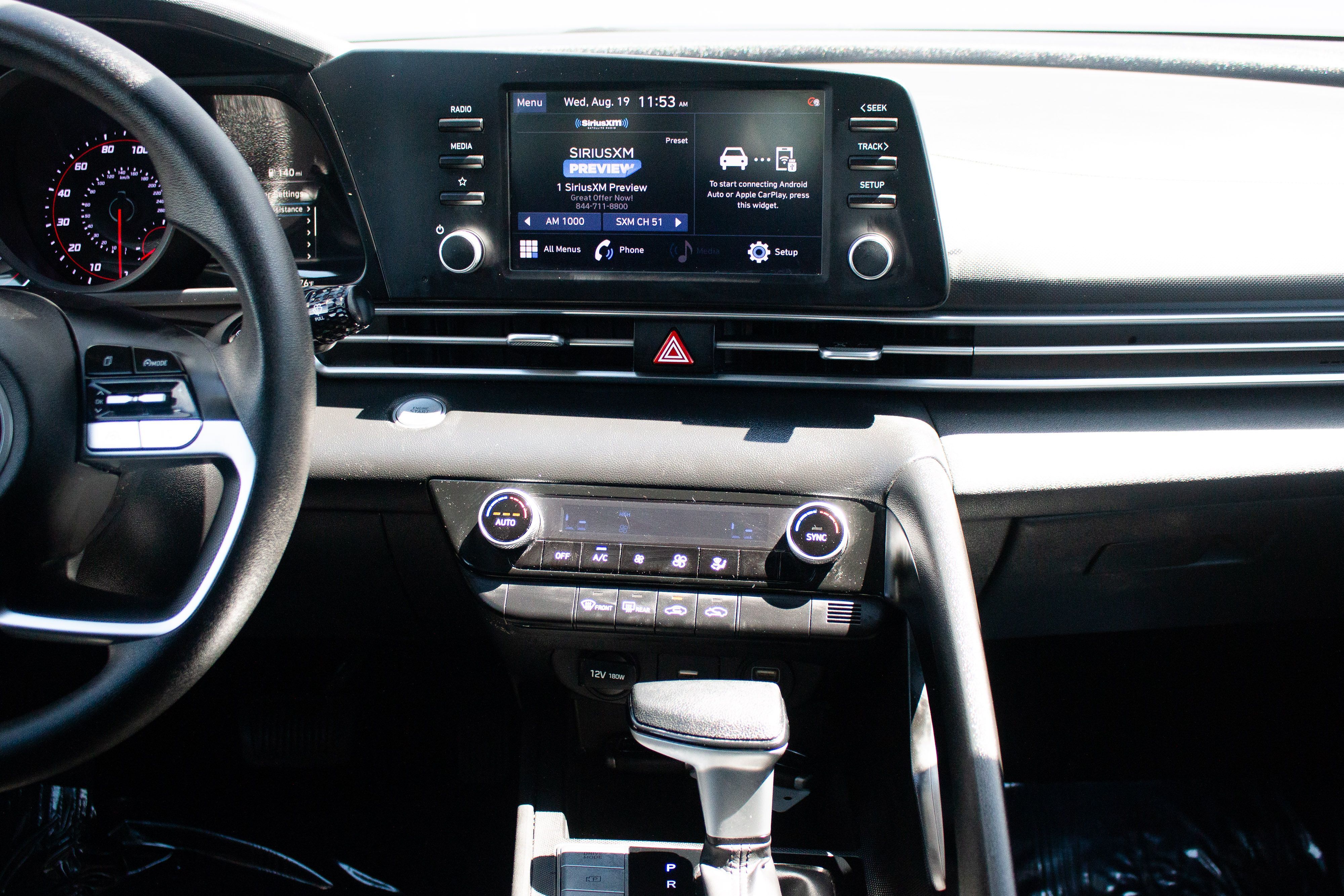 2021 Hyundai Elantra SEL - Photo 28
