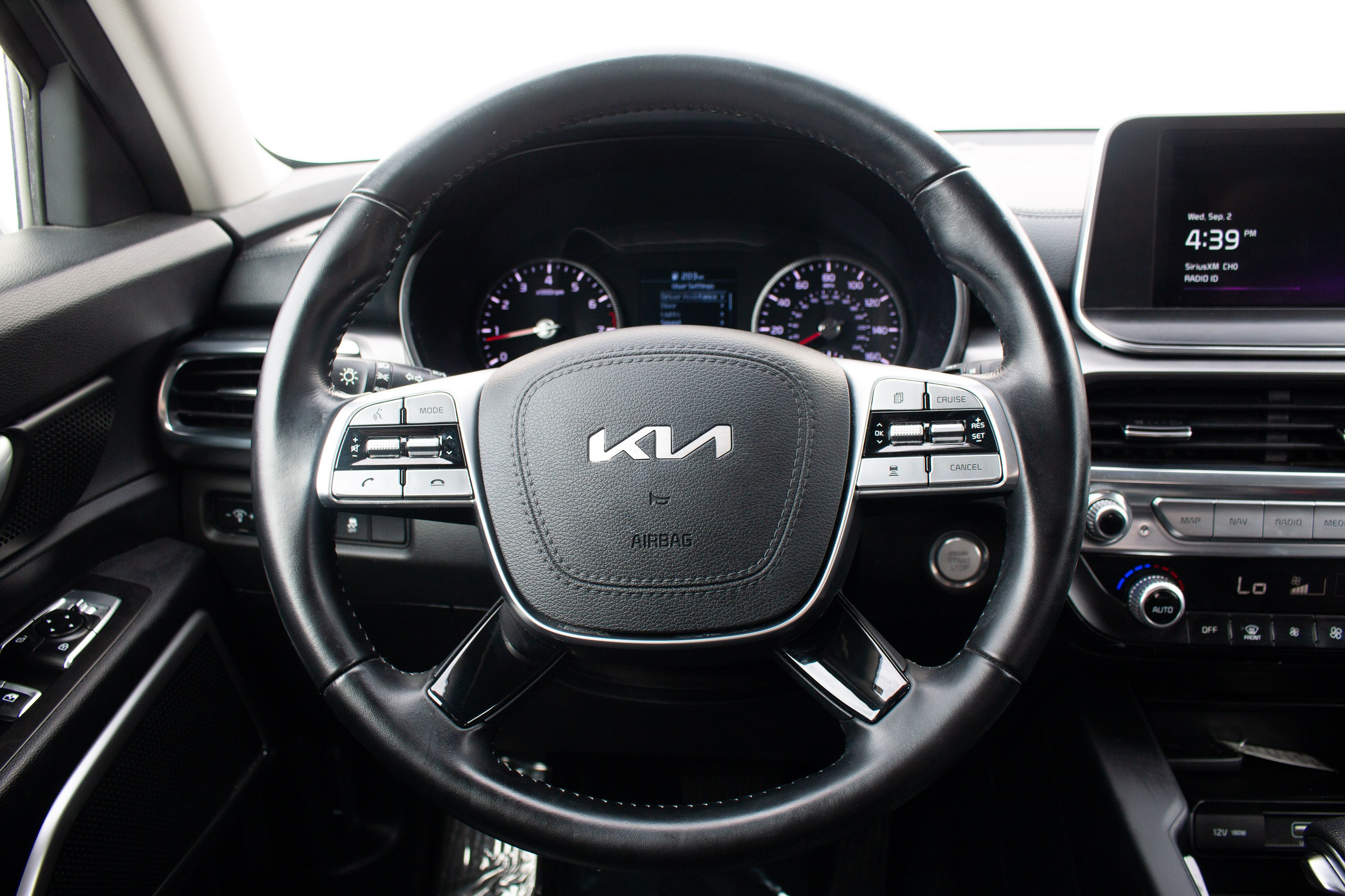 Kia Telluride photo 9