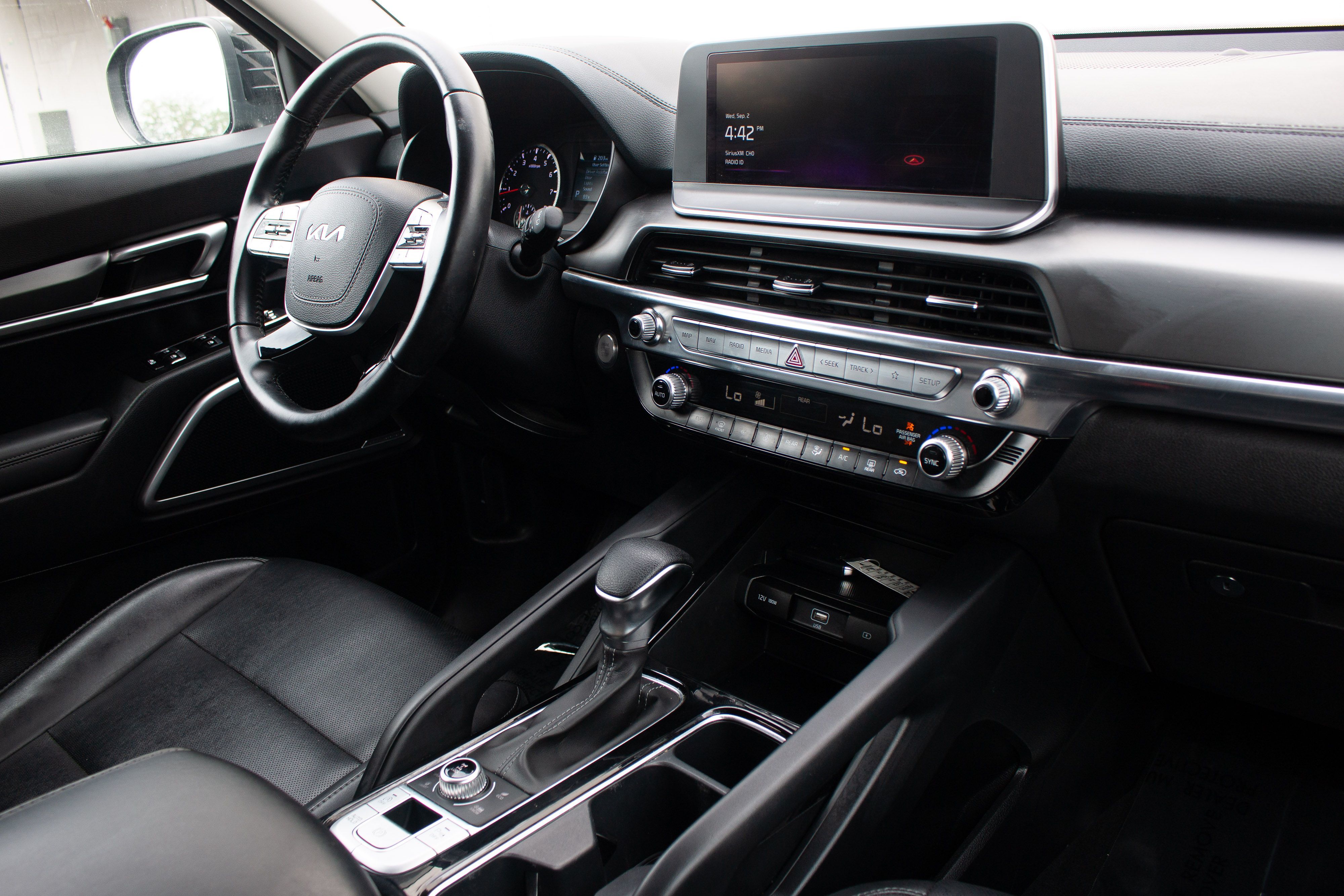 Kia Telluride photo 25