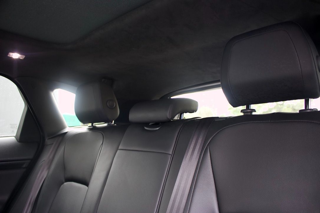 Jaguar F-PACE photo 33