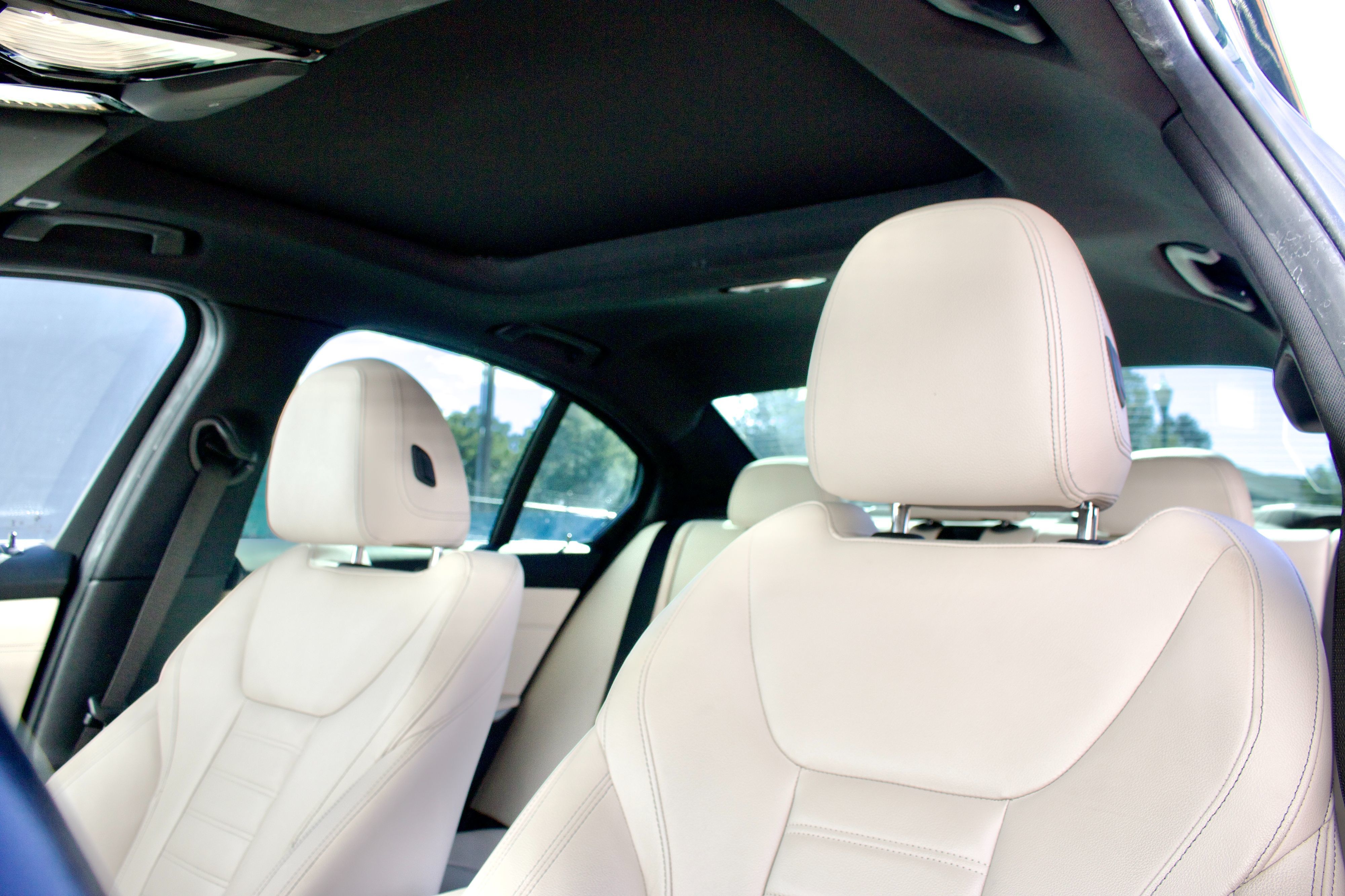 BMW 3 Series photo 27