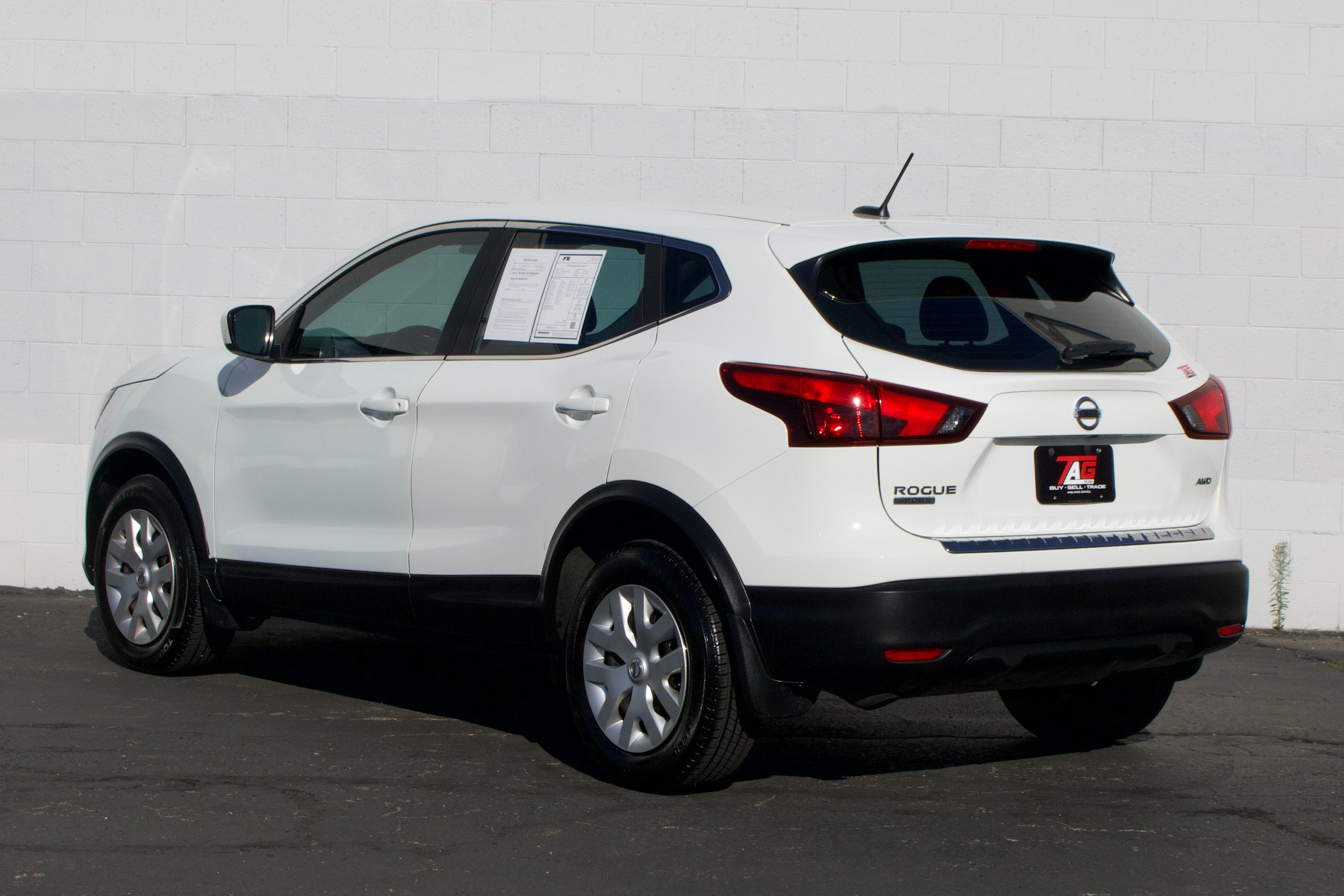 Nissan Rogue Sport photo 15