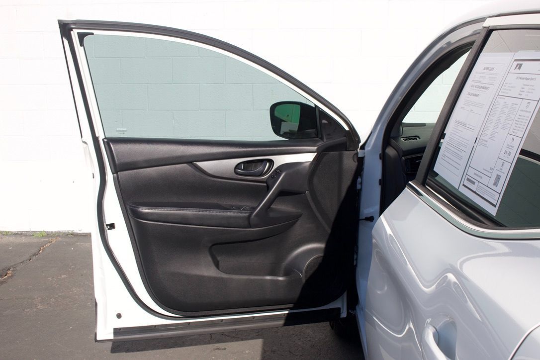 Nissan Rogue Sport photo 23