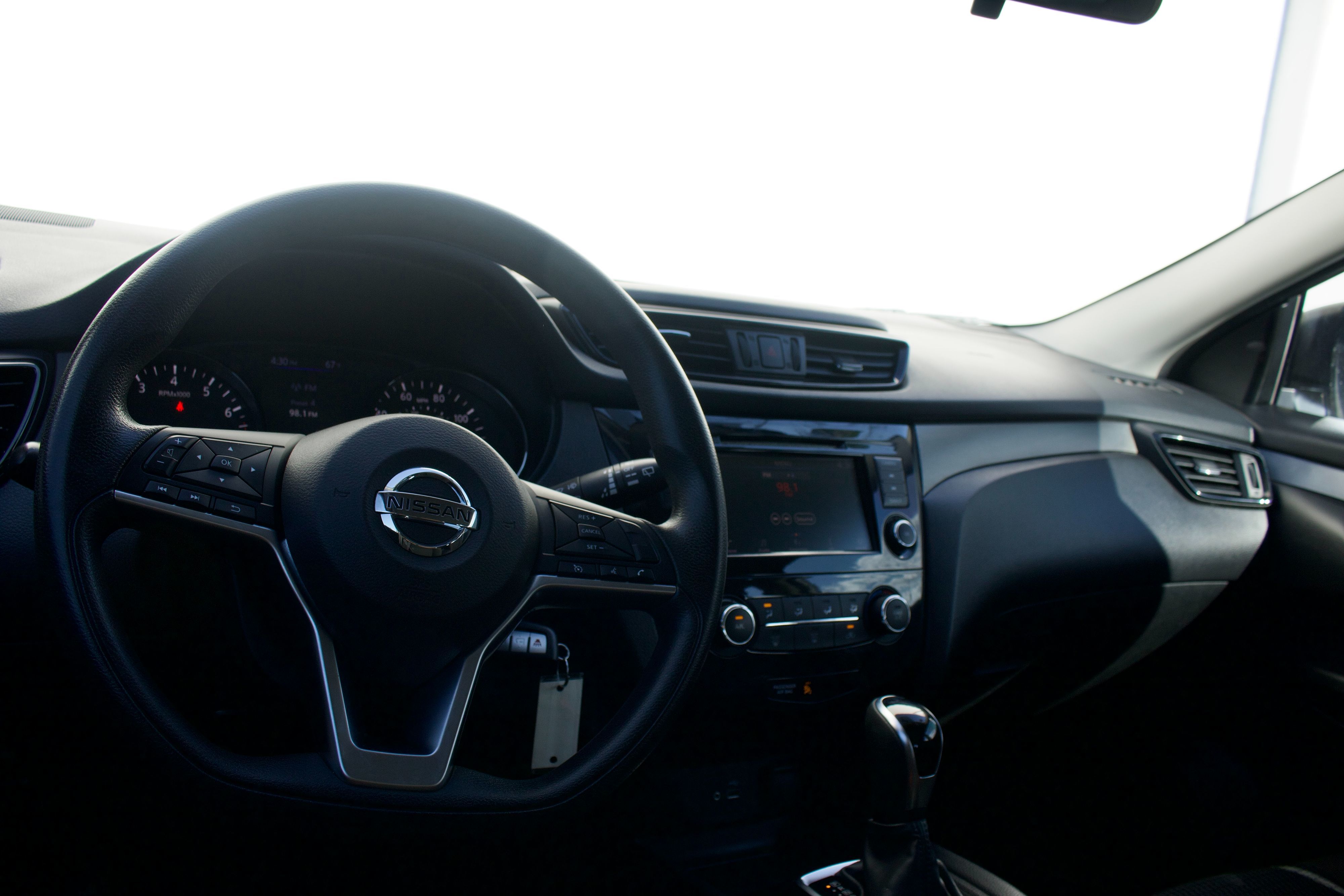 Nissan Rogue Sport photo 25