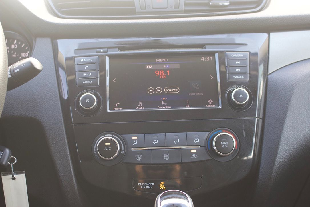 Nissan Rogue Sport photo 30