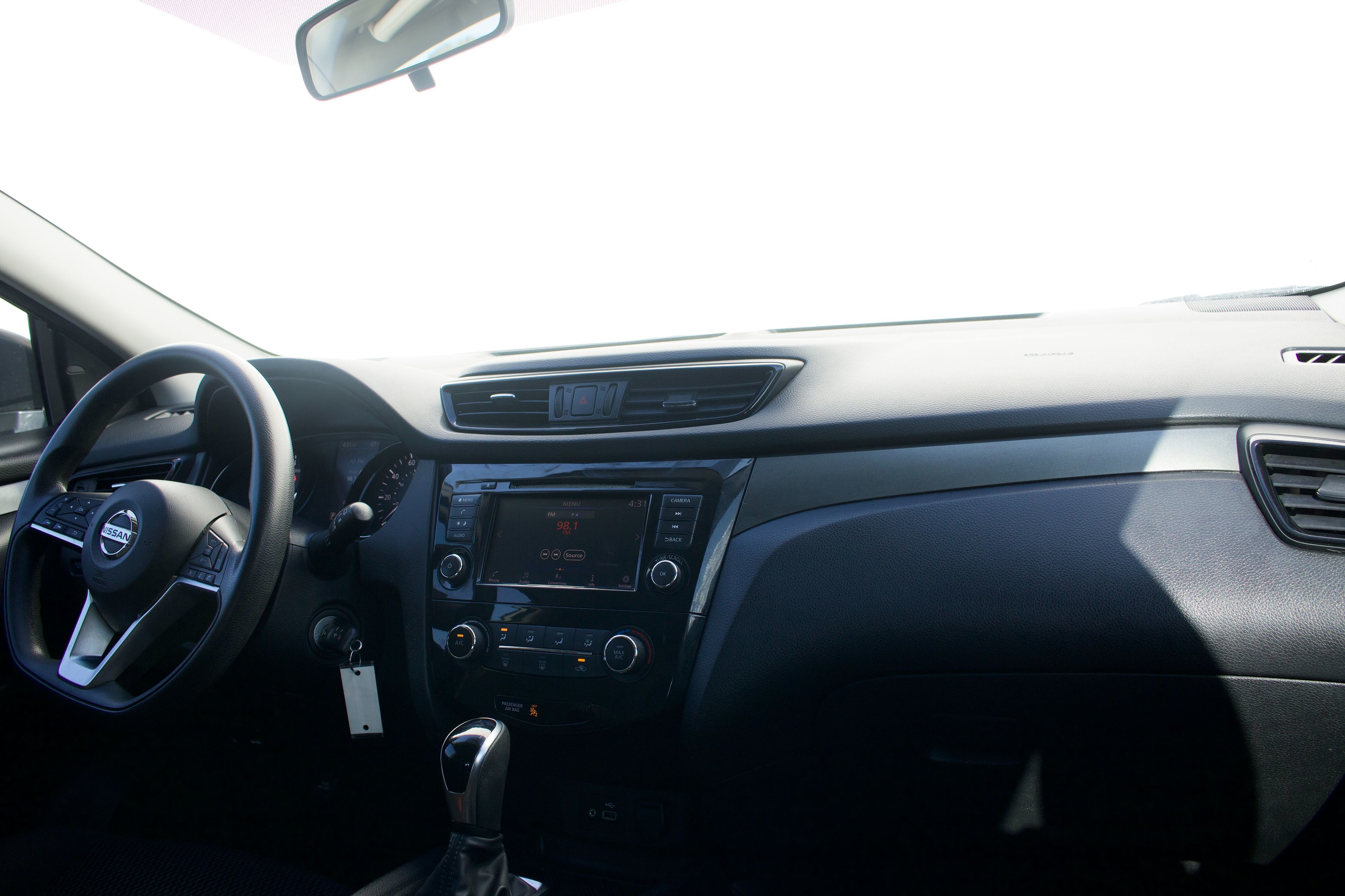 Nissan Rogue Sport photo 26