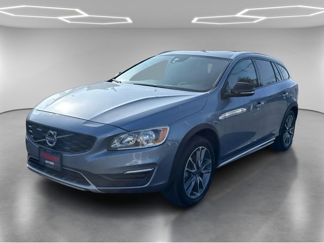 2017 Volvo V60 Cross Country T5 Premier AWD