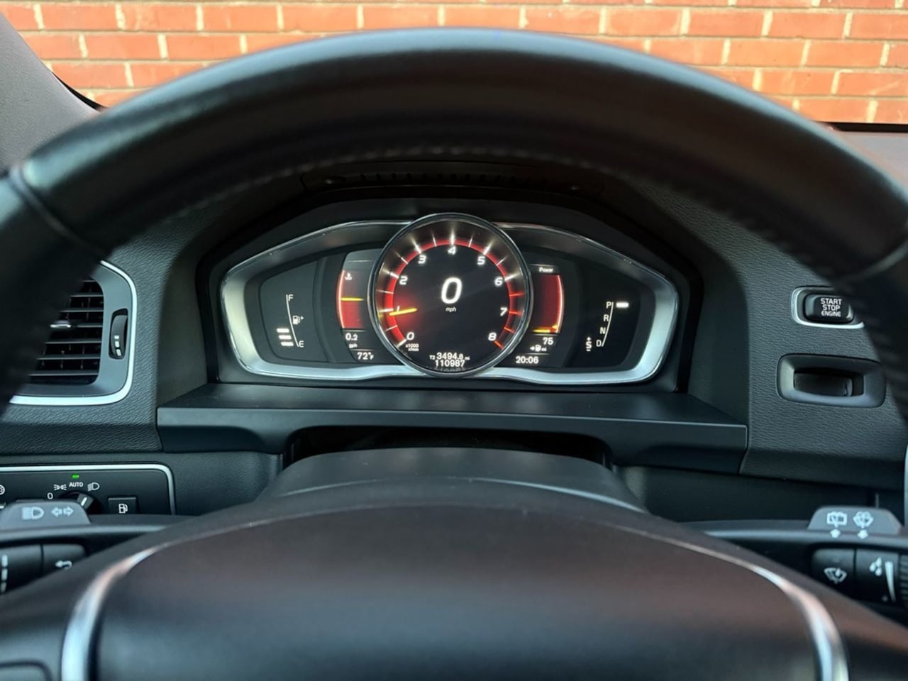 2017 Volvo V60 Base - Photo 50