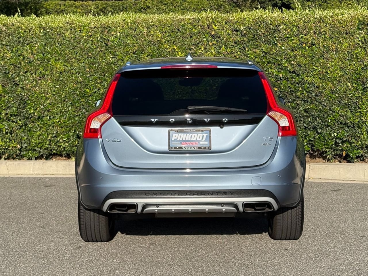 2017 Volvo V60 Base - Photo 26