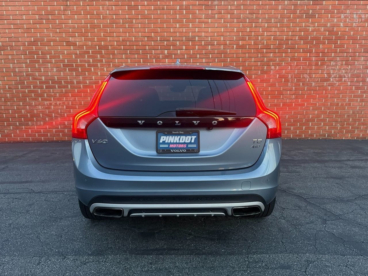 2017 Volvo V60 Base - Photo 68