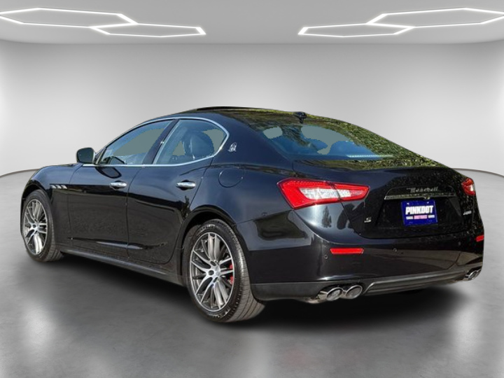2017 Maserati Ghibli S - Photo 3