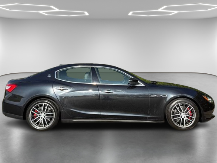2017 Maserati Ghibli S - Photo 7