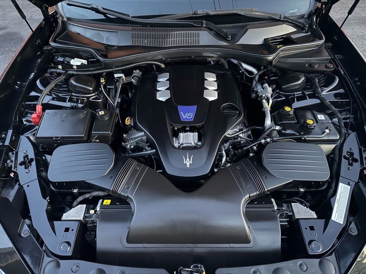 2017 Maserati Ghibli S - Photo 25