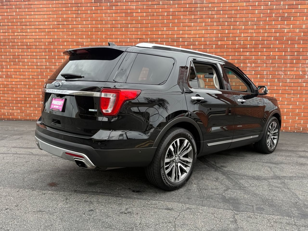 2016 Ford Explorer Platinum - Photo 9