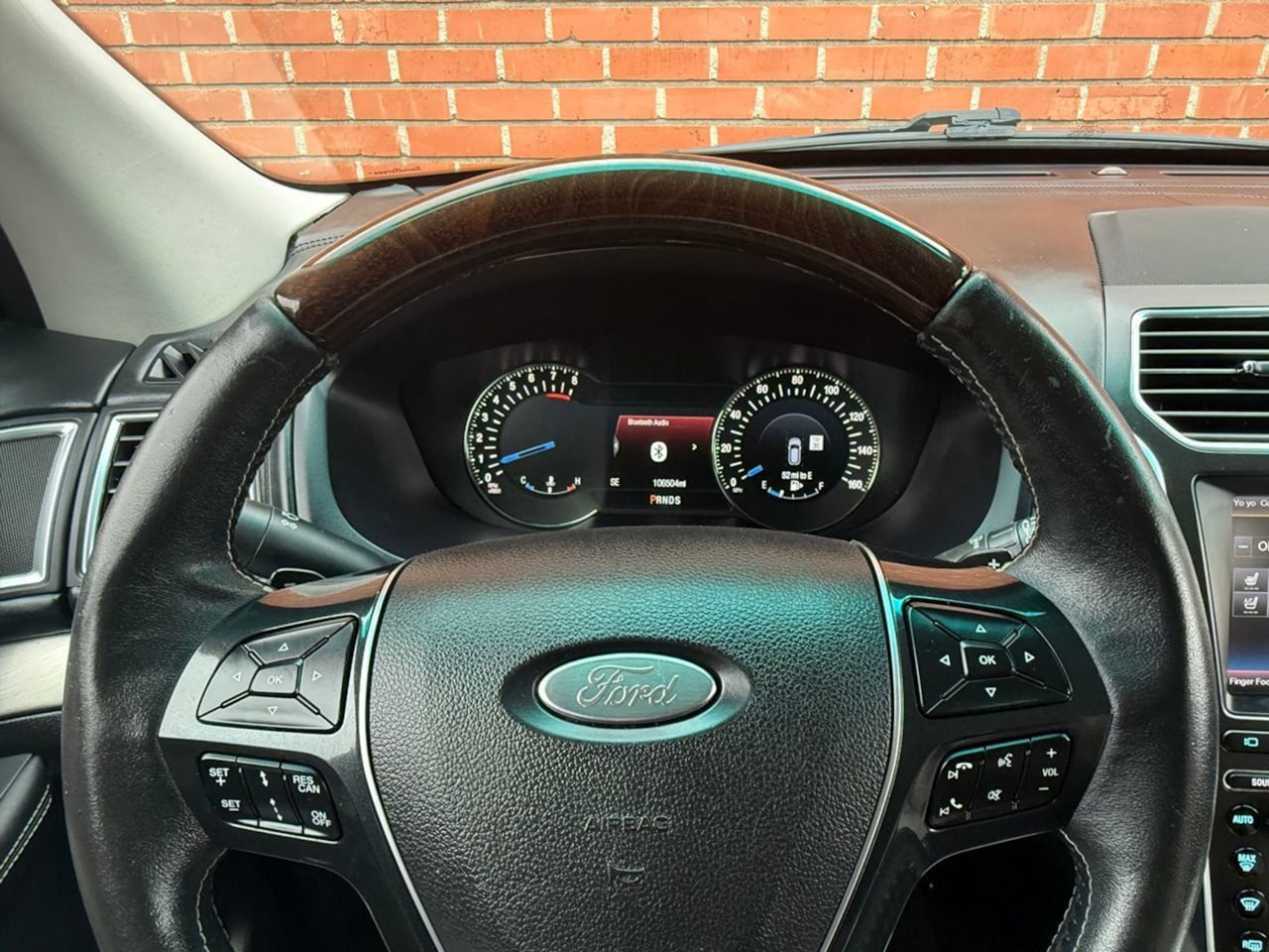 2016 Ford Explorer Platinum - Photo 43