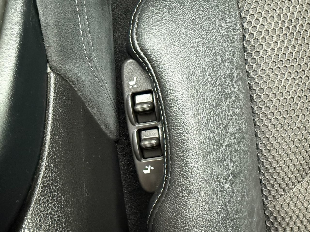 2010 Nissan 370Z Touring - Photo 49