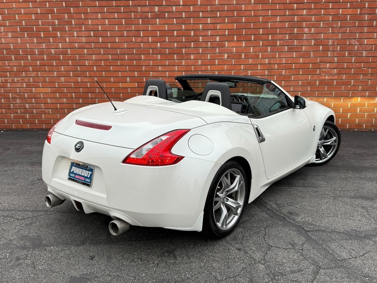 2010 Nissan 370Z Touring - Photo 17