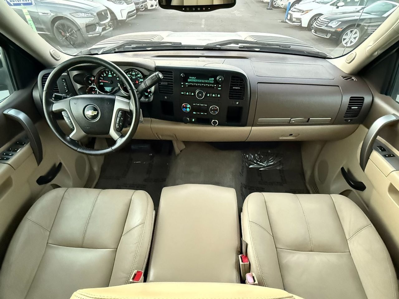 2013 Chevrolet Silverado 3500HD LT - Photo 42