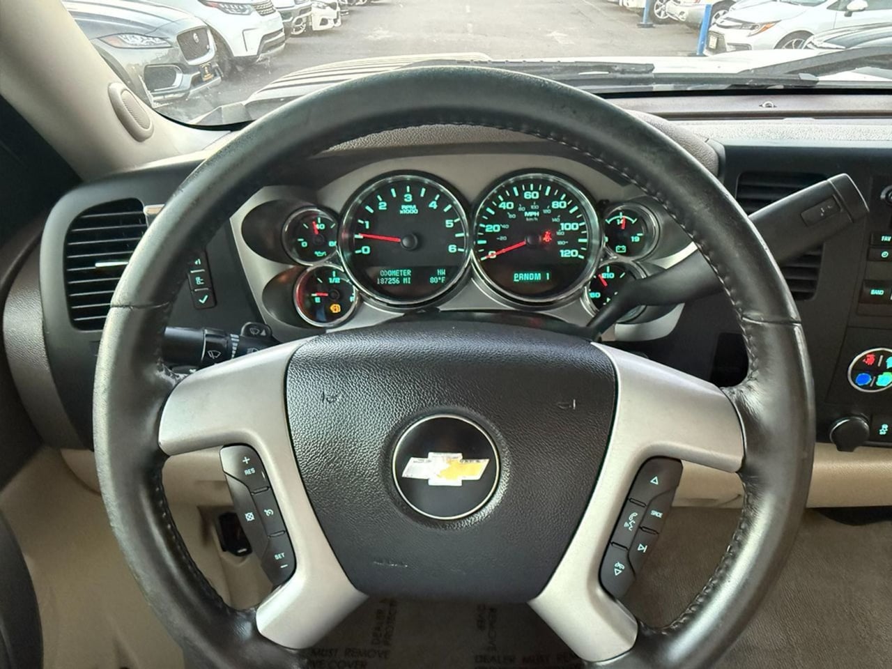 2013 Chevrolet Silverado 3500HD LT - Photo 15