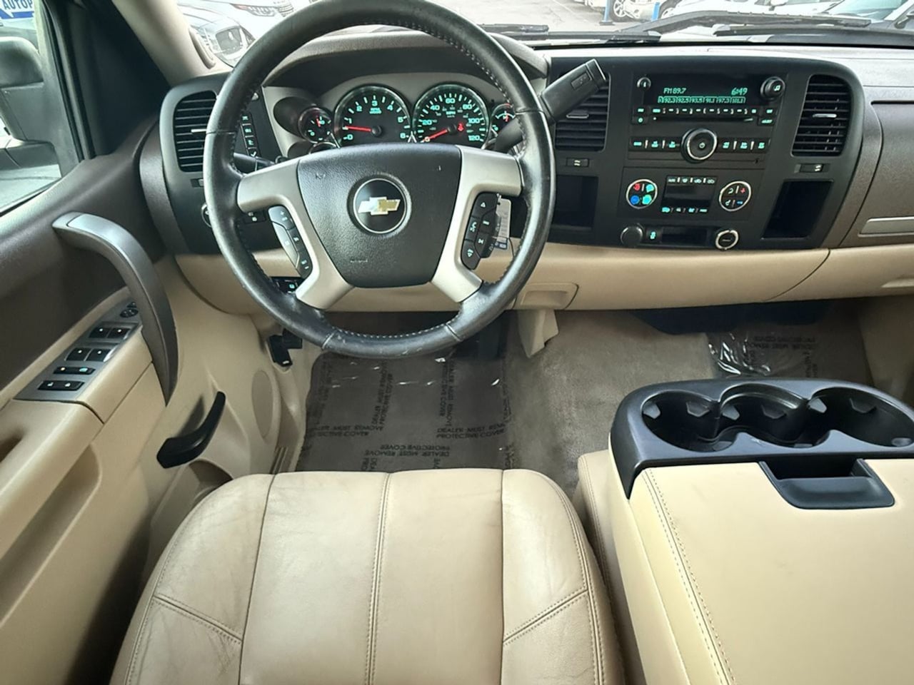 2013 Chevrolet Silverado 3500HD LT - Photo 14