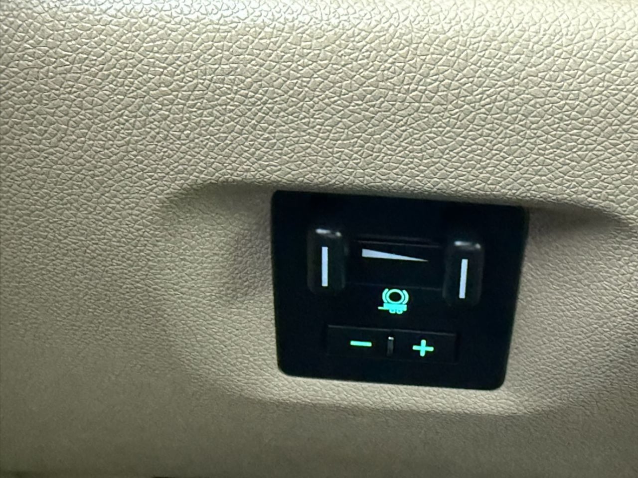 2013 Chevrolet Silverado 3500HD LT - Photo 34