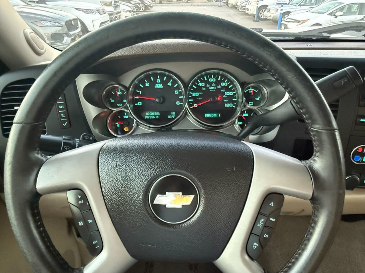 2013 Chevrolet Silverado 3500HD LT - Photo 35