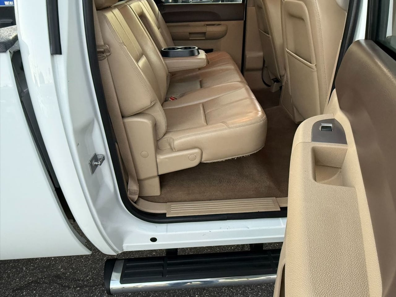 2013 Chevrolet Silverado 3500HD LT - Photo 12