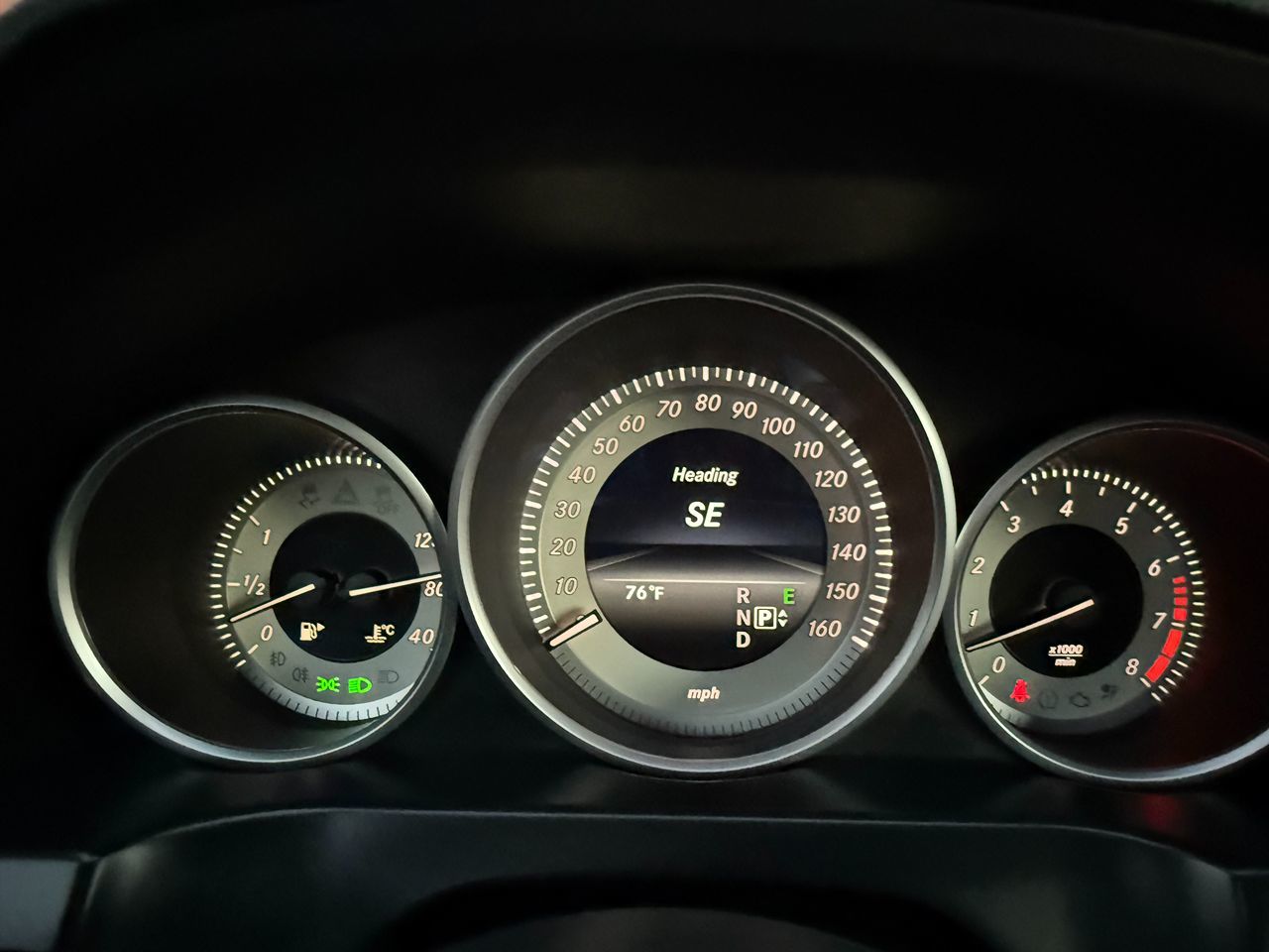 Mercedes-Benz E 550 photo 80