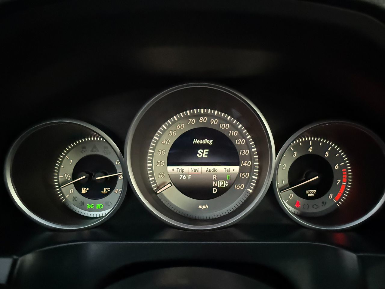 Mercedes-Benz E 550 photo 79