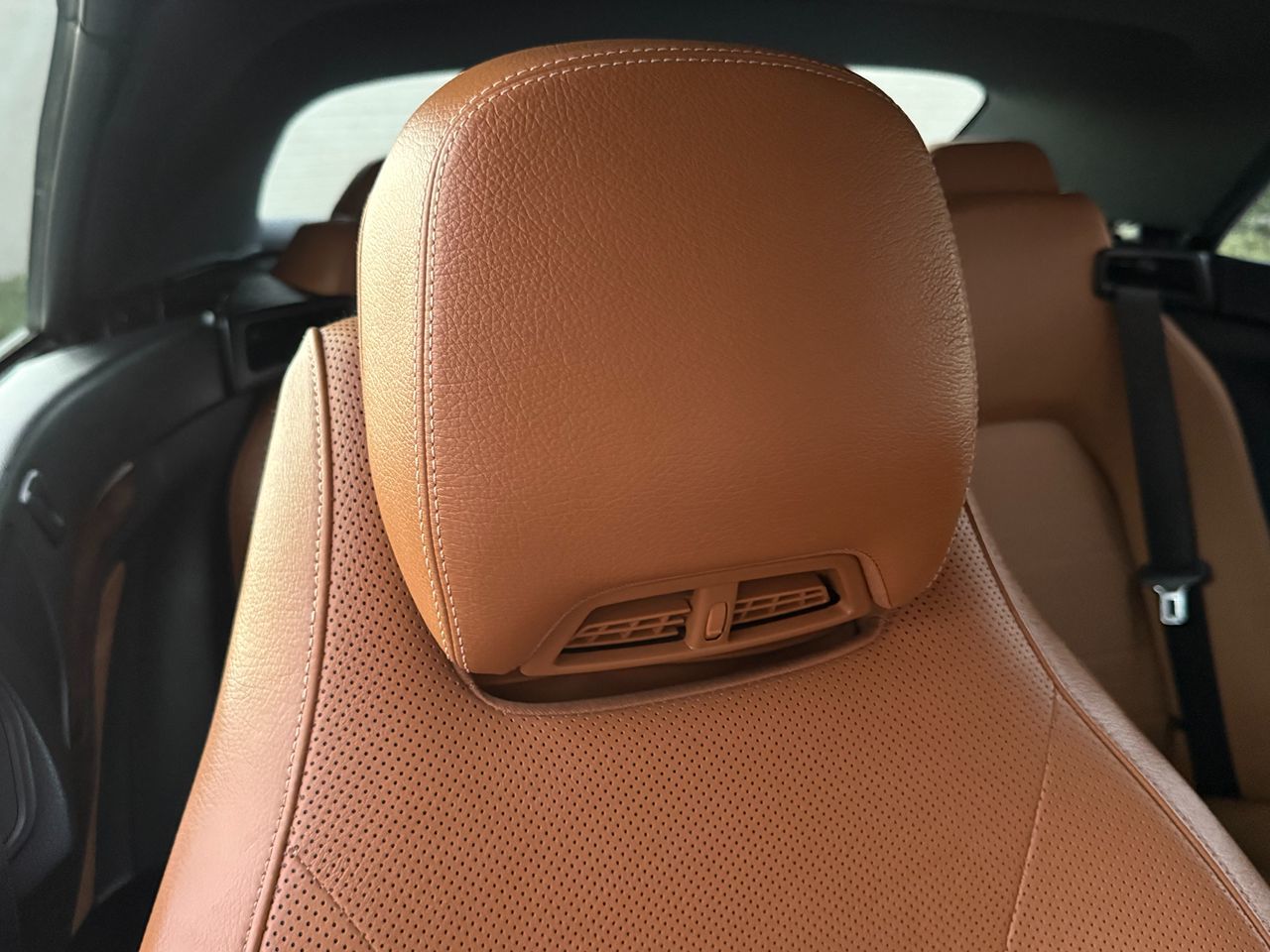 Mercedes-Benz E 550 photo 51