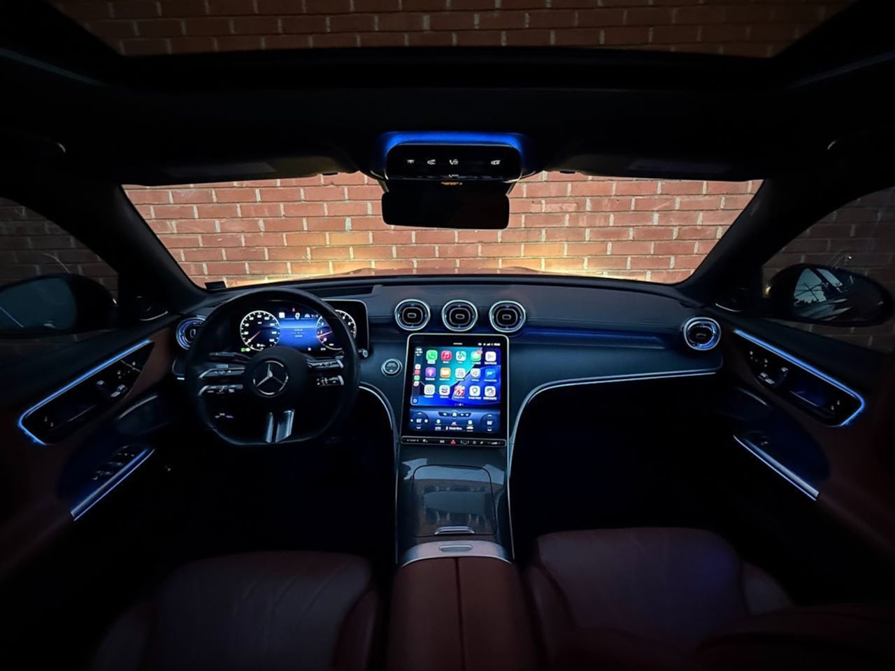 Mercedes-Benz C300 photo 9