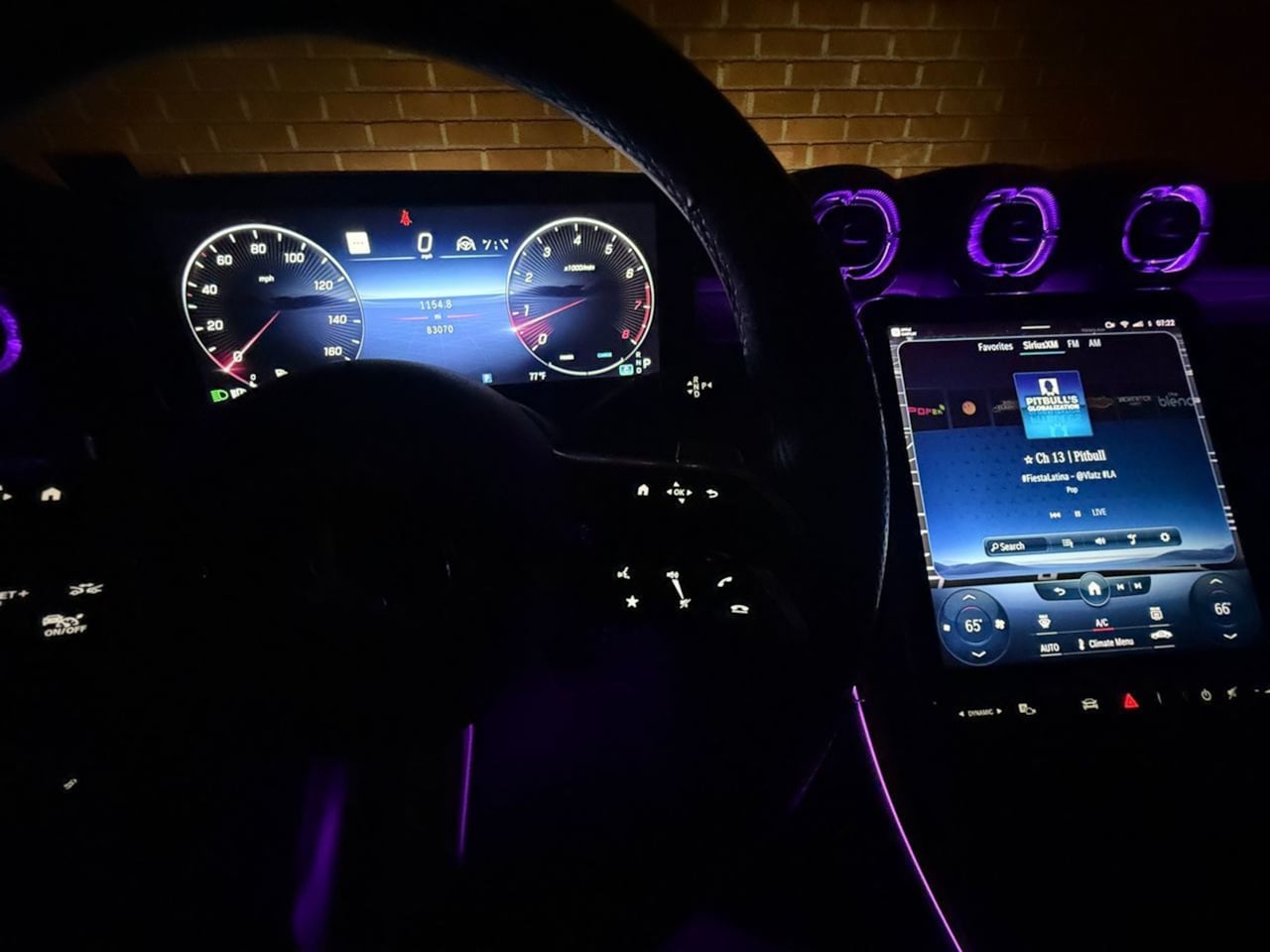 Mercedes-Benz C300 photo 18