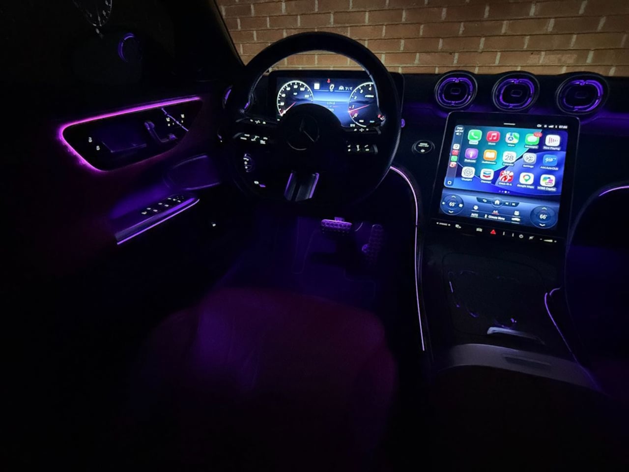 Mercedes-Benz C300 photo 65