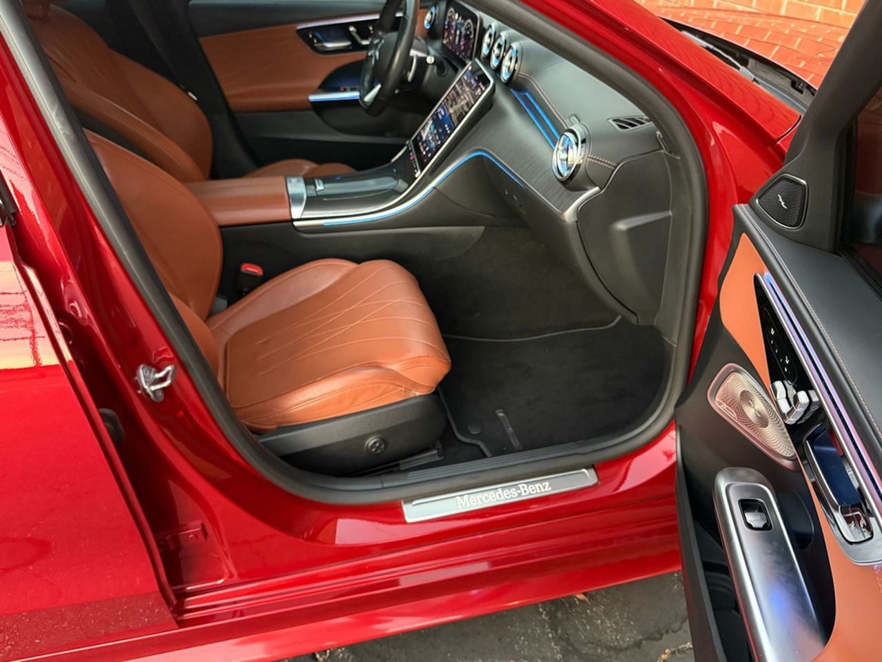 Mercedes-Benz C300 photo 26