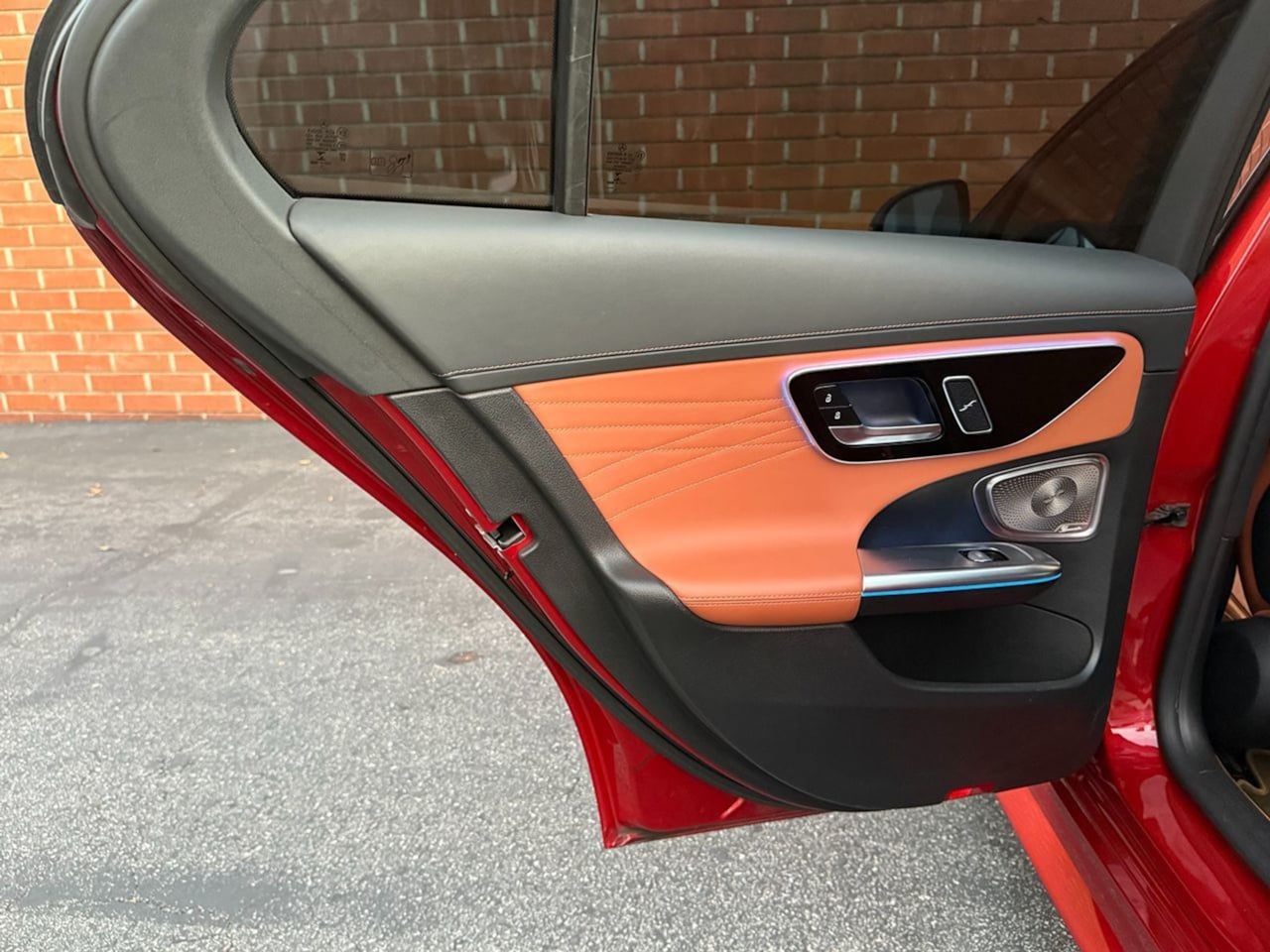 Mercedes-Benz C300 photo 27