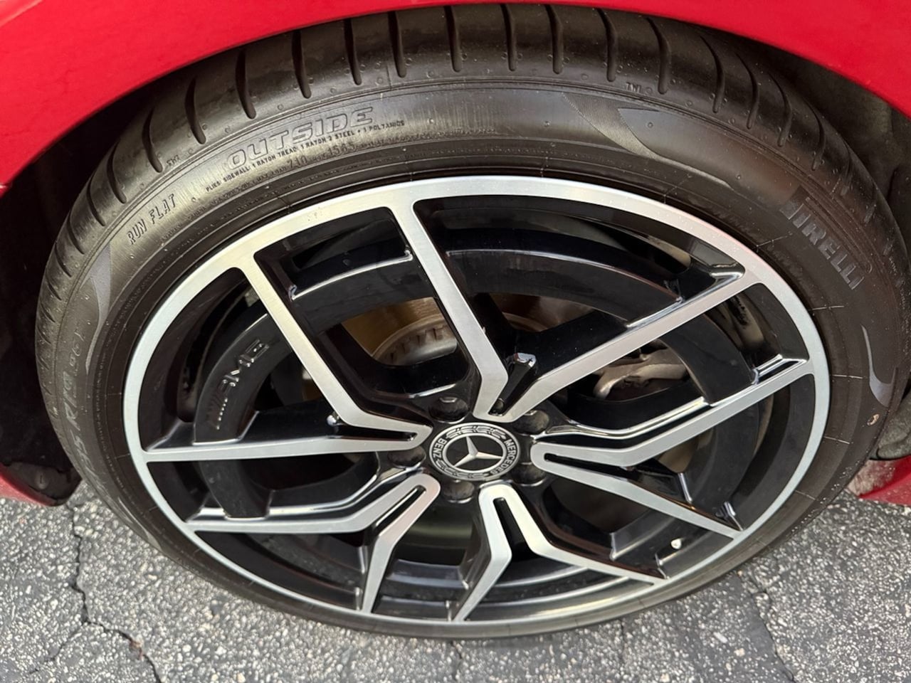 Mercedes-Benz C300 photo 32