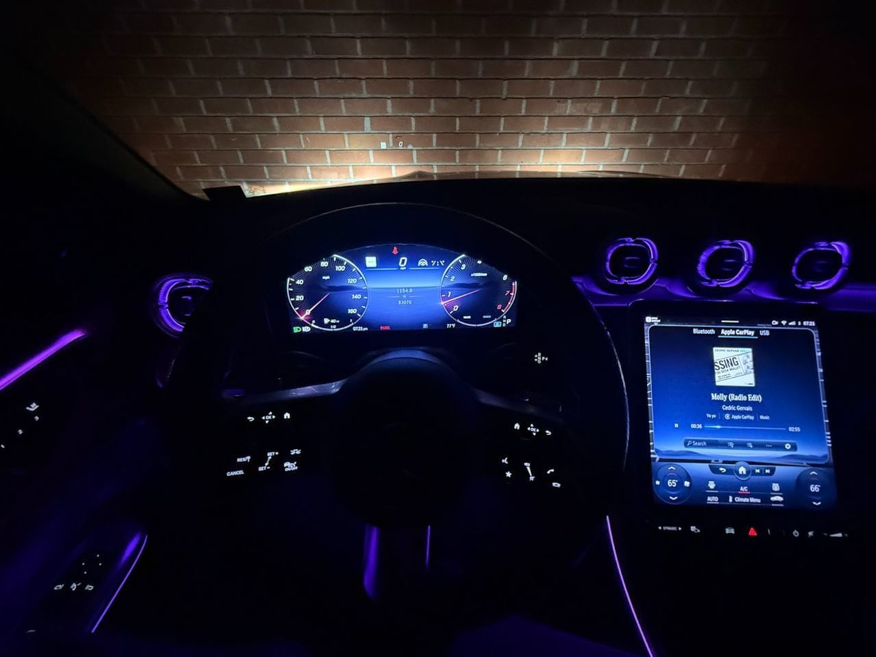 Mercedes-Benz C300 photo 83