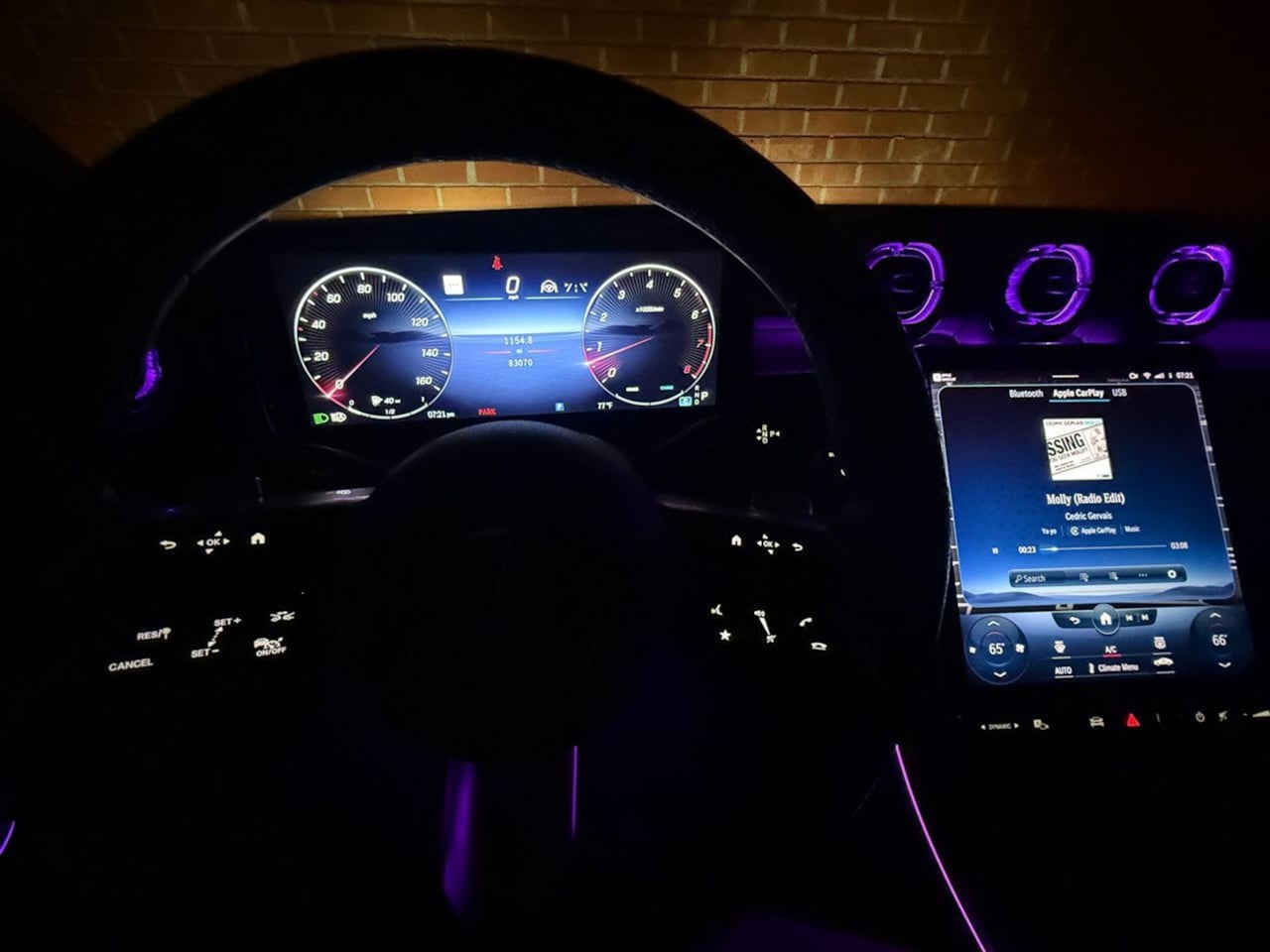 Mercedes-Benz C300 photo 84