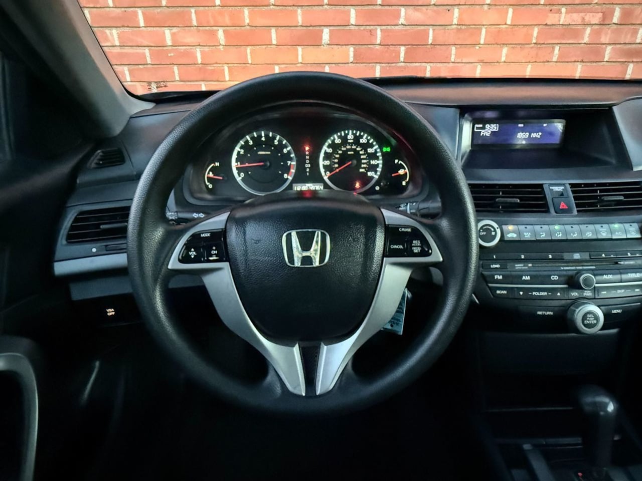 Honda Accord photo 11