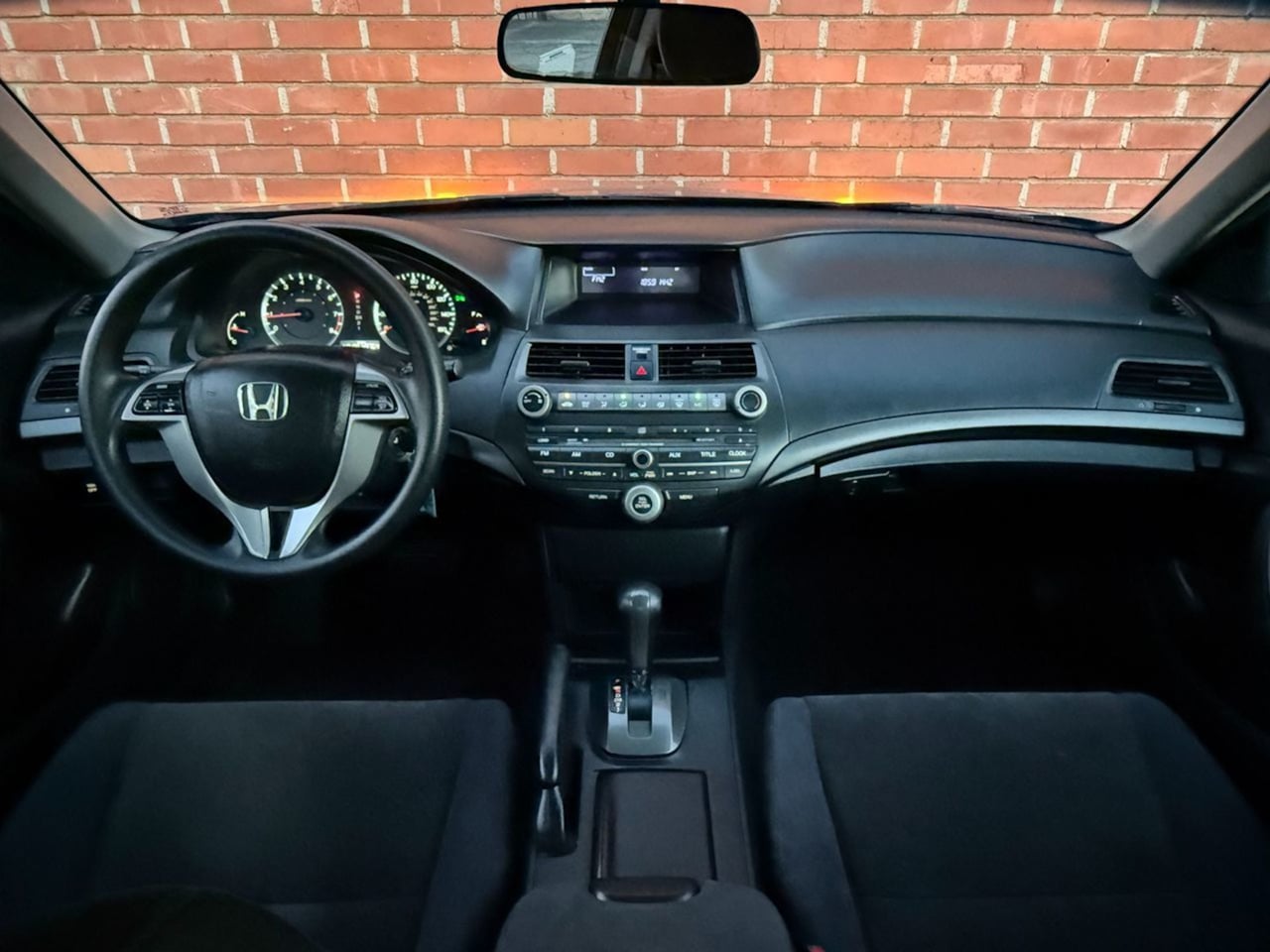 Honda Accord photo 9