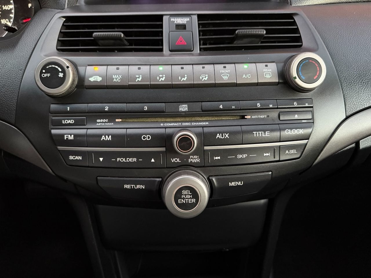 Honda Accord photo 16