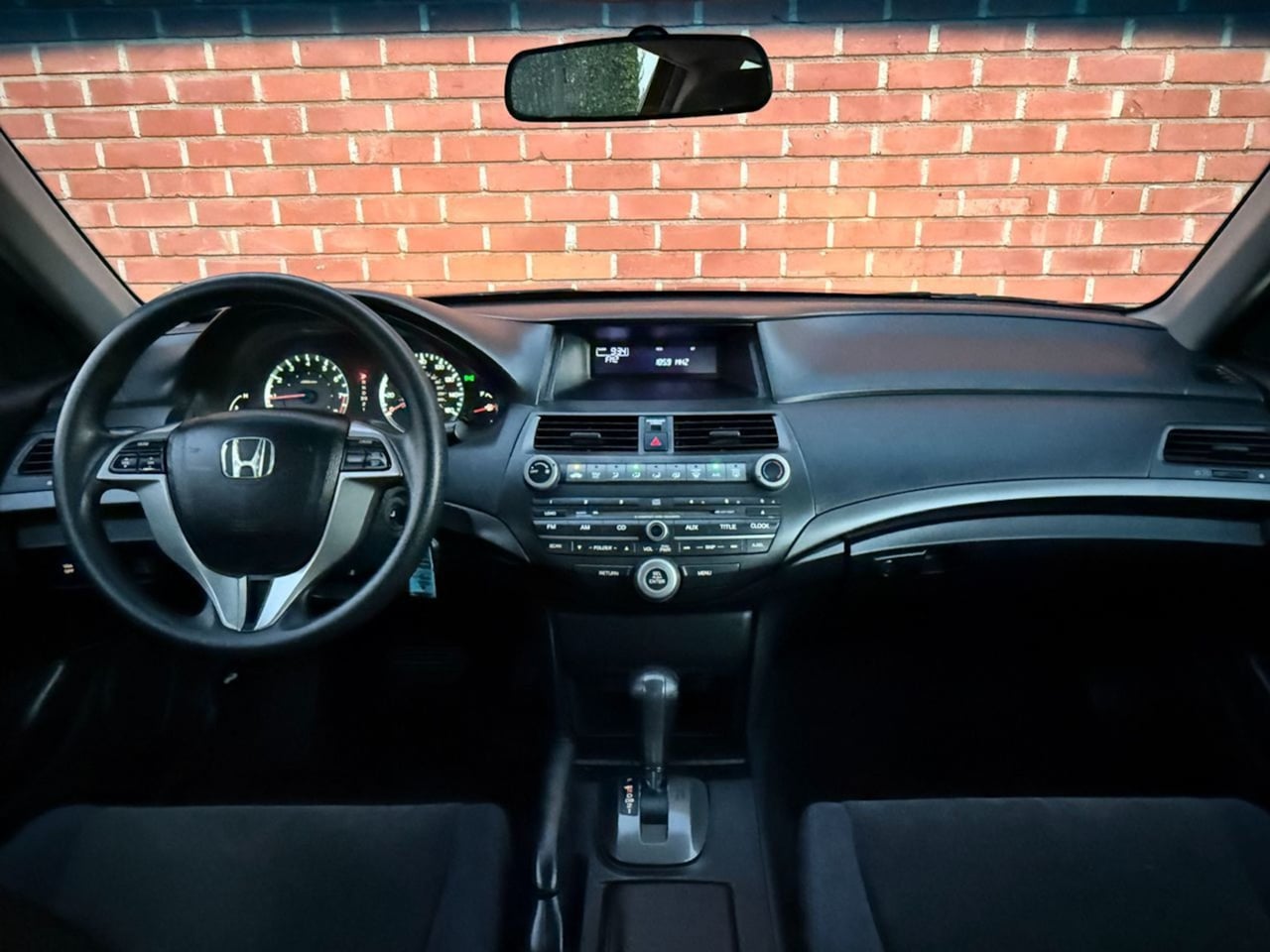 Honda Accord photo 10