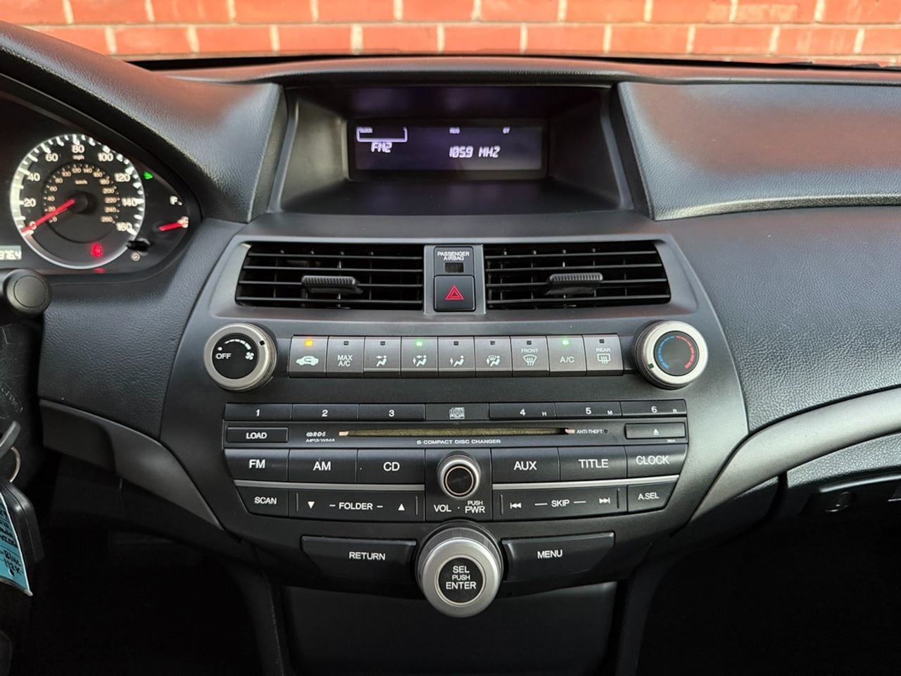 Honda Accord photo 14
