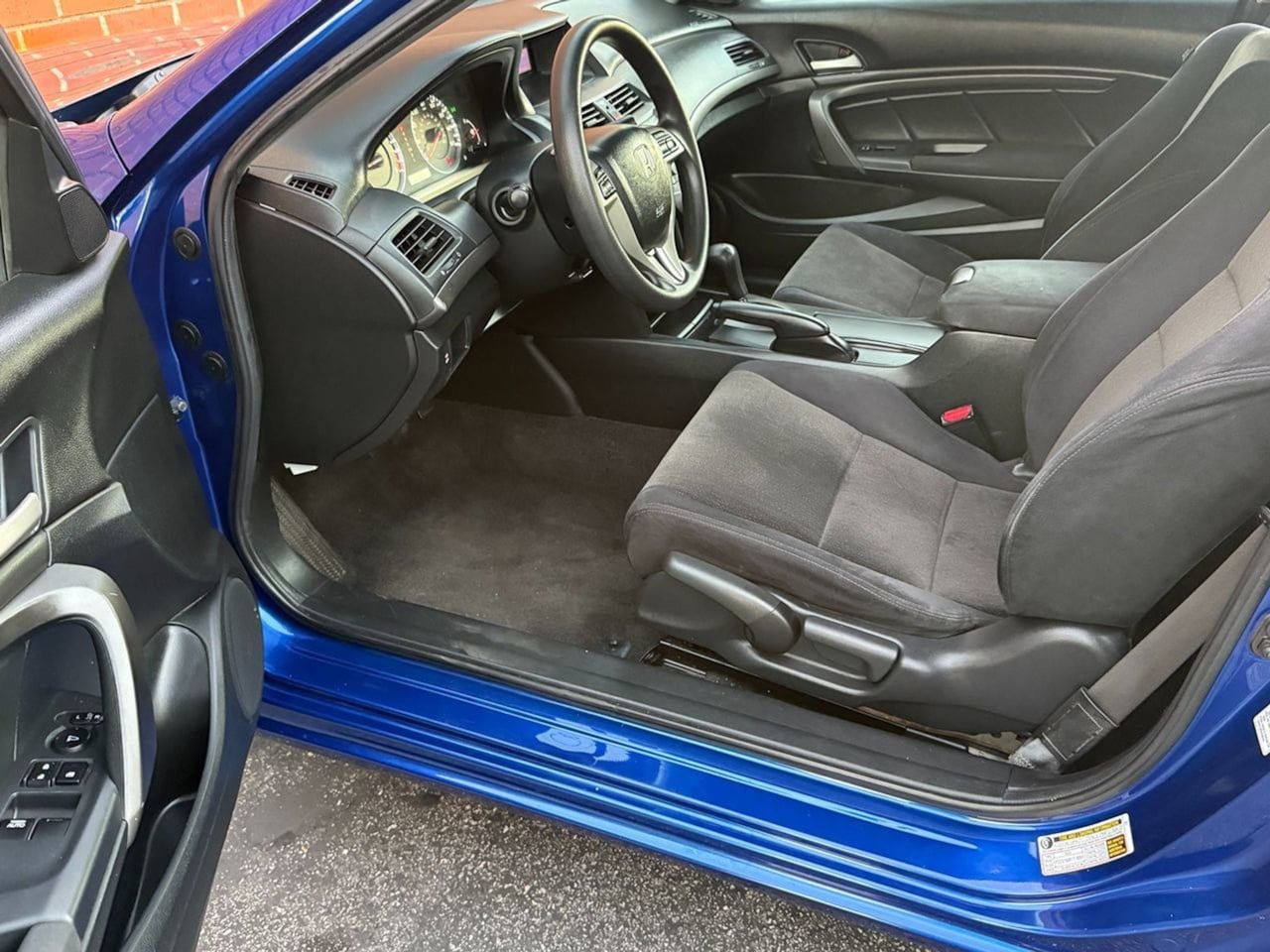 Honda Accord photo 33