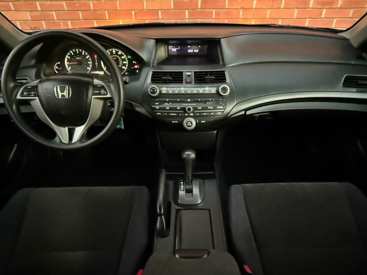 Honda Accord photo 35