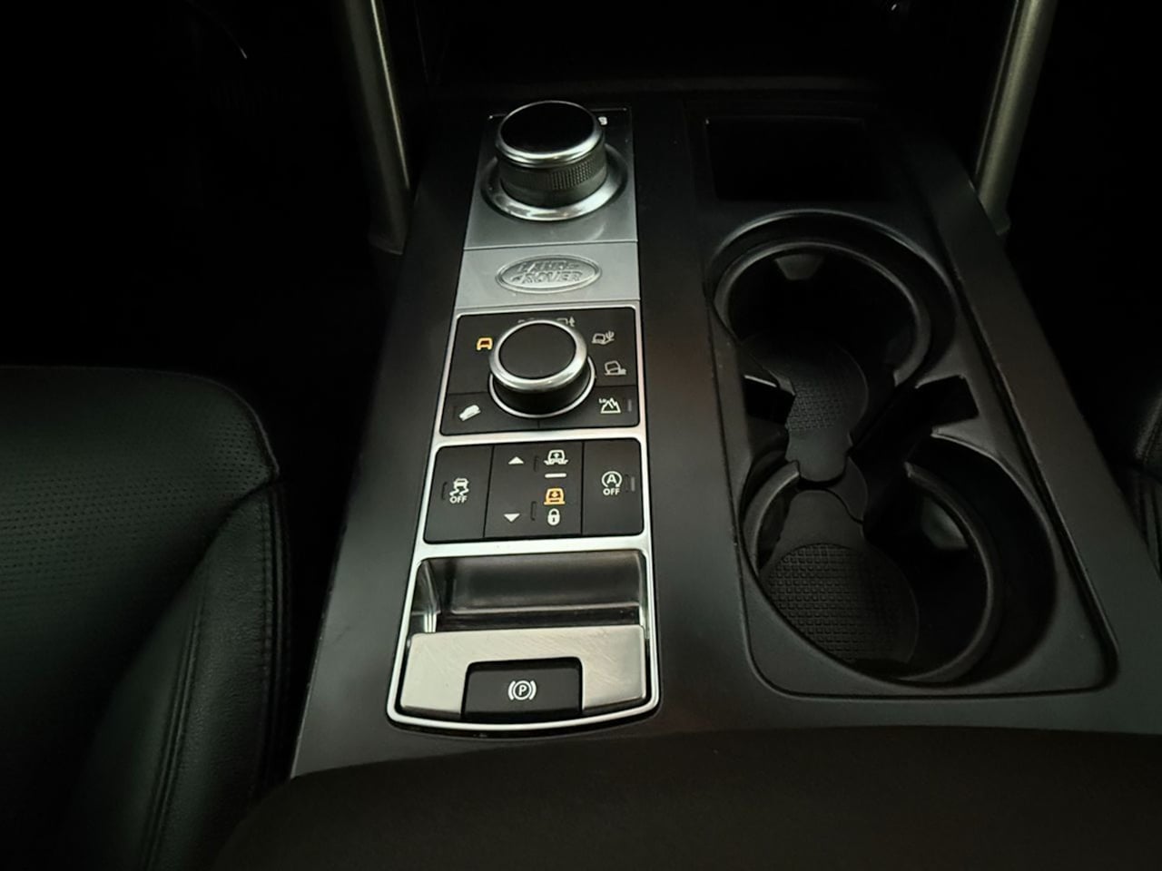 Land Rover Discovery photo 36
